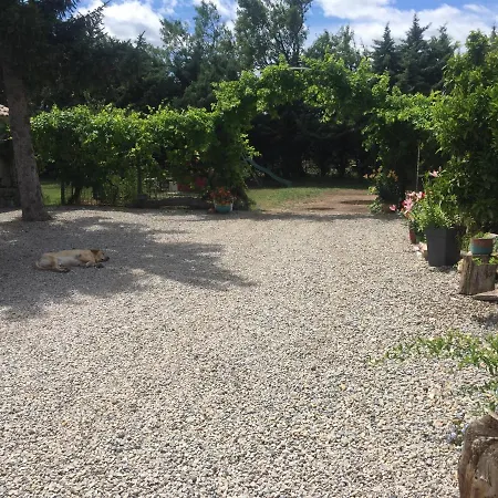 Mazet Provençal Maison d'hôtes Saint-Gilles (Gard)